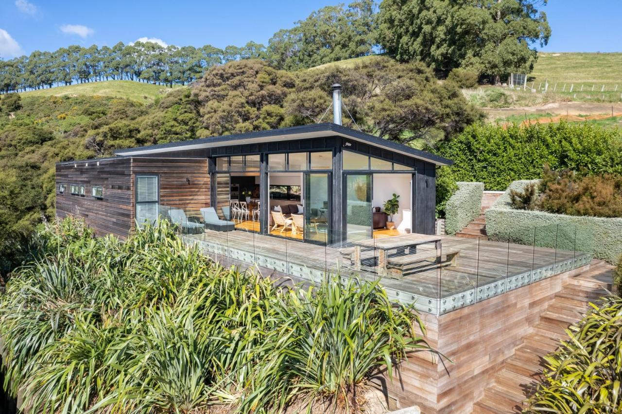 Million Dollar View - Takamatua Holiday Home Akaroa Εξωτερικό φωτογραφία